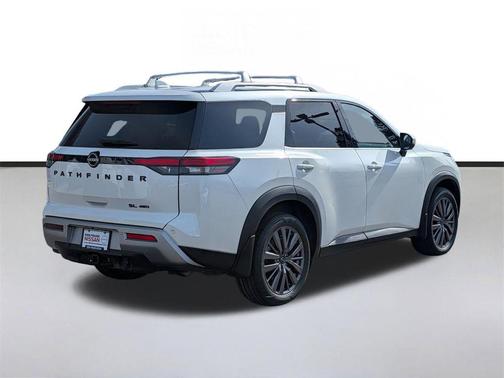 Pearl White Tricoat 2023 Nissan Pathfinder SL 4WD