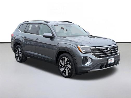 2025 Volkswagen Atlas 2.0T SE w/Technology 4MOTION