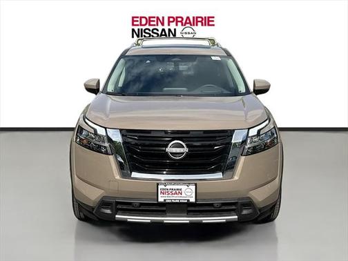 2024 Nissan Pathfinder Platinum 4WD