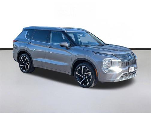 2022 Mitsubishi Outlander SEL Special Edition S-AWC