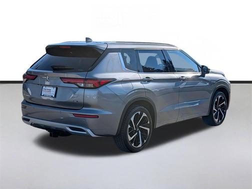 2022 Mitsubishi Outlander SEL Special Edition S-AWC