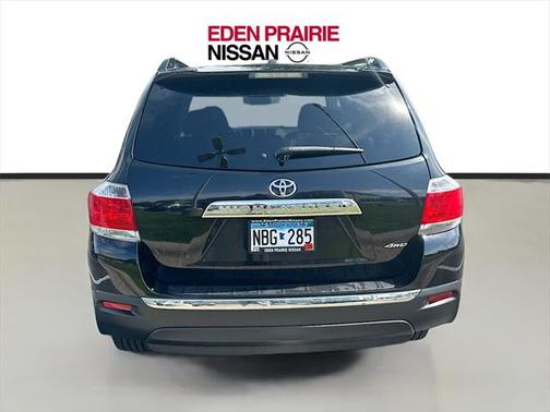 2012 Toyota Highlander SE
