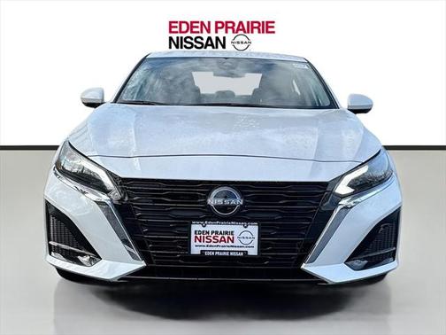 2025 Nissan Altima 2.5 SL
