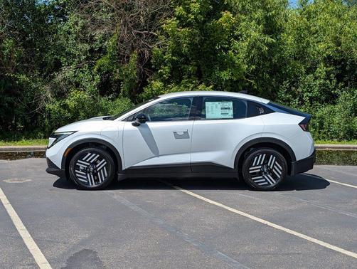 White 2026 Nissan Leaf SV+