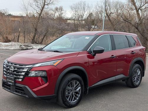 2024 Nissan Rogue S