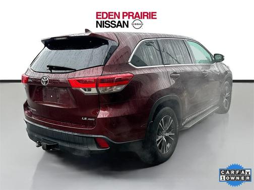 2017 Toyota Highlander LE