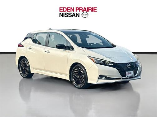 2023 Nissan Leaf SV PLUS 60 kWh