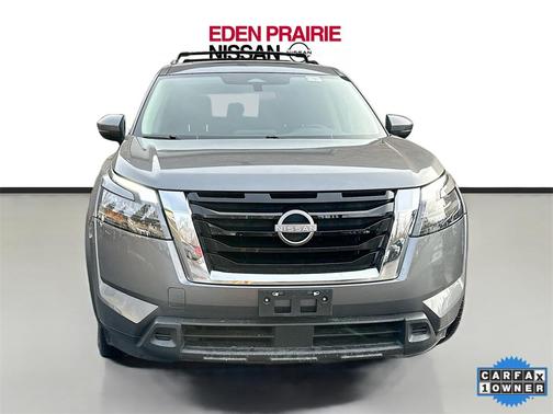 2024 Nissan Pathfinder SV 4WD