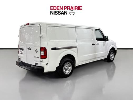2021 Nissan NV Cargo NV2500 HD SV V6