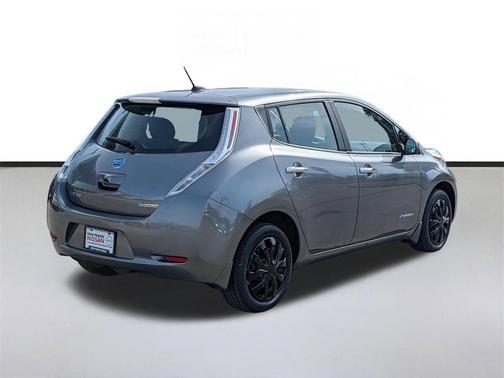 2015 Nissan Leaf S
