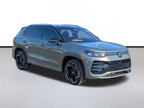 2025 Volkswagen Tiguan 2.0T SEL R-Line 4MOTION