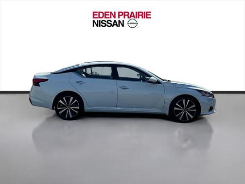 2021 Nissan Altima Platinum Intelligent AWD