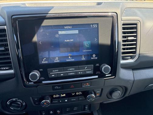 Glacier White 2024 Nissan Frontier SV