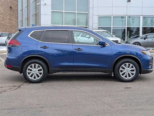 2018 Nissan Rogue S