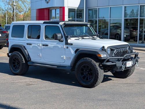 Bright White Clearcoat 2021 Jeep Wrangler Unlimited Islander 4x4