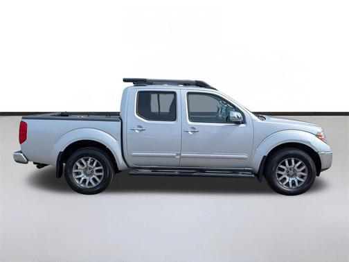 Brilliant Silver Metallic 2012 Nissan Frontier SL