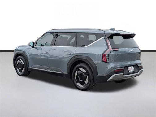 2024 Kia EV9 Wind