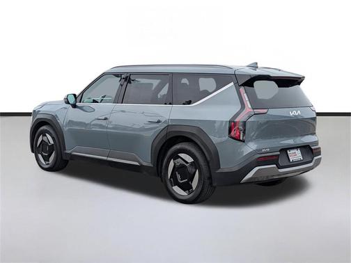2024 Kia EV9 Wind