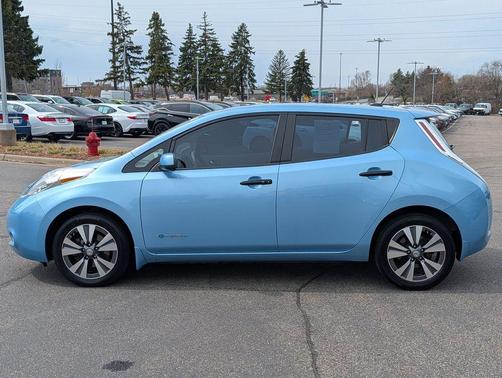 Morningsky Blue 2015 Nissan Leaf SV
