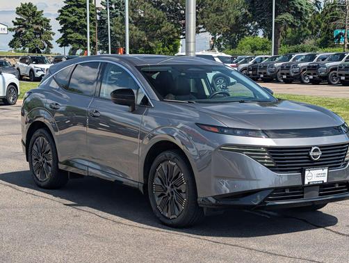 Gray 2025 Nissan Murano Platinum