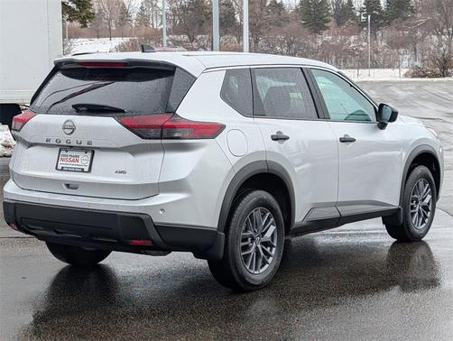2024 Nissan Rogue S