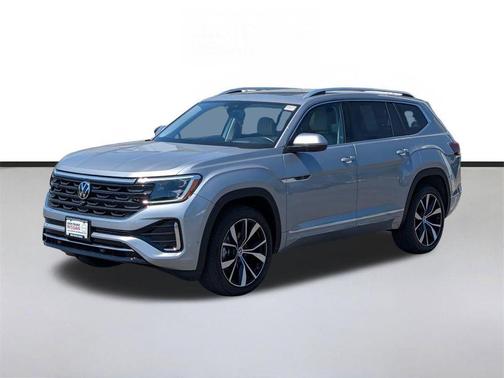 Silver Mist Metallic 2024 Volkswagen Atlas 2.0T SEL Premium R-Line 4MOTION