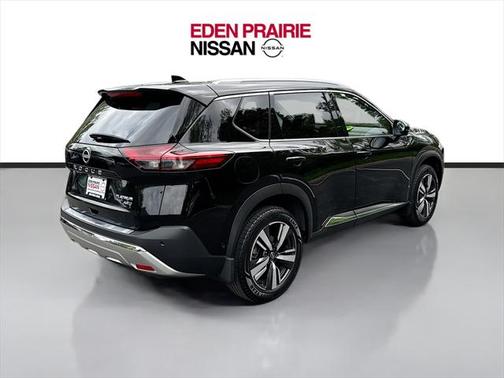 2022 Nissan Rogue Platinum