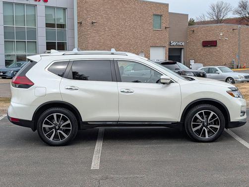 2018 Nissan Rogue SL