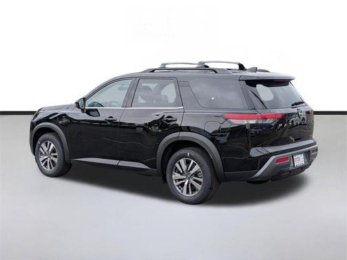Super Black 2026 Nissan Pathfinder SL