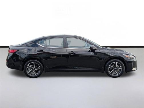 Super Black 2025 Nissan Sentra SV