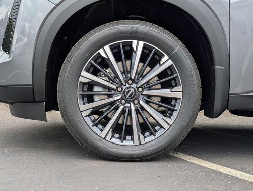 Gun Metallic 2026 Nissan Pathfinder Platinum