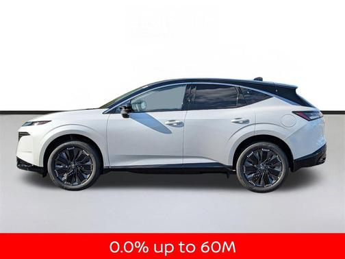 White / Black 2026 Nissan Murano Platinum