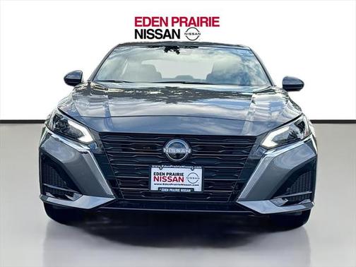 2025 Nissan Altima 2.5 SL