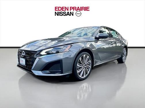 2025 Nissan Altima 2.5 SL