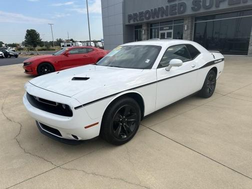 2023 Dodge Challenger SXT