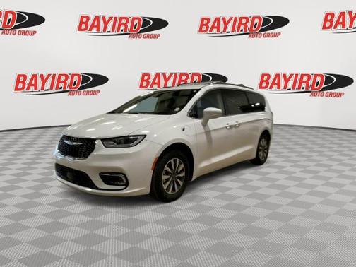 2021 Chrysler Pacifica Hybrid Touring L