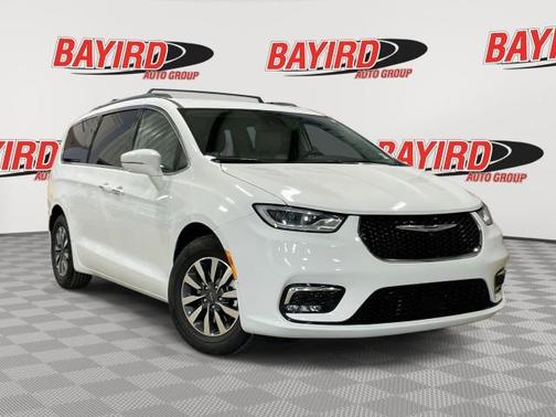 2021 Chrysler Pacifica Hybrid Touring L