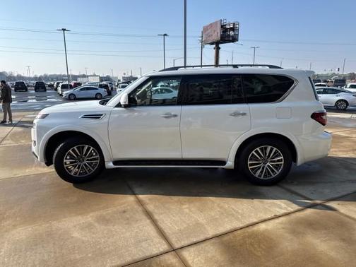 2023 Nissan Armada SL