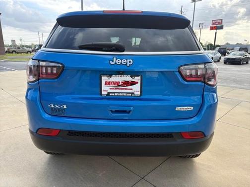 Hydro Blue Pearlcoat 2024 Jeep Compass Latitude