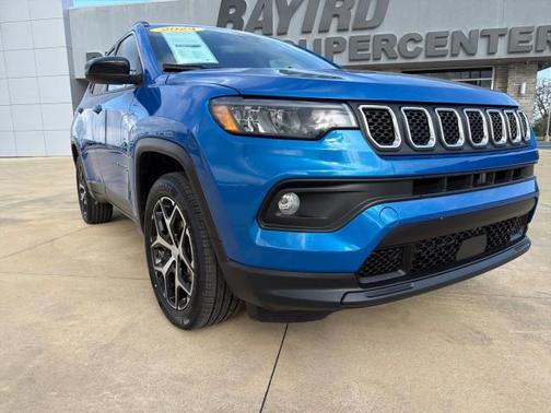 Hydro Blue Pearlcoat 2024 Jeep Compass Latitude