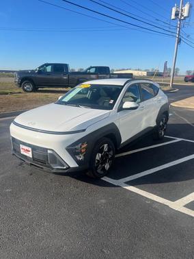 2024 Hyundai KONA SEL
