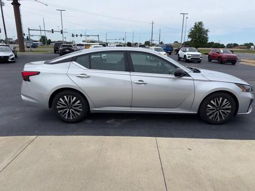 Silver 2024 Nissan Altima 2.5 SV