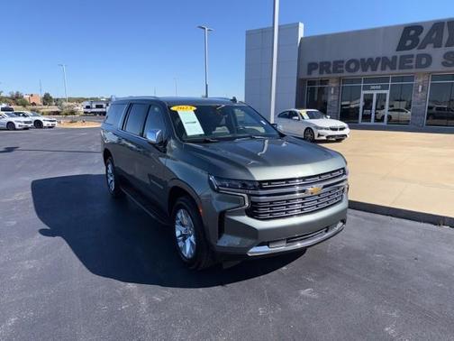 2023 Chevrolet Suburban Premier