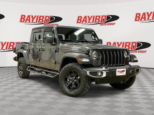 2023 Jeep Gladiator Sport