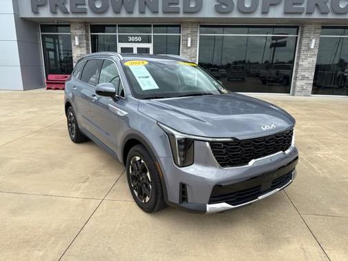 2024 Kia Sorento S