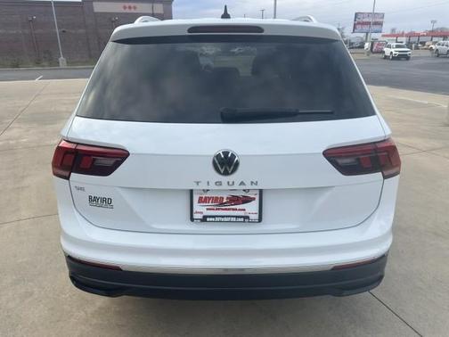 2024 Volkswagen Tiguan 2.0T SE