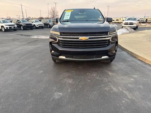 2024 Chevrolet Suburban LT