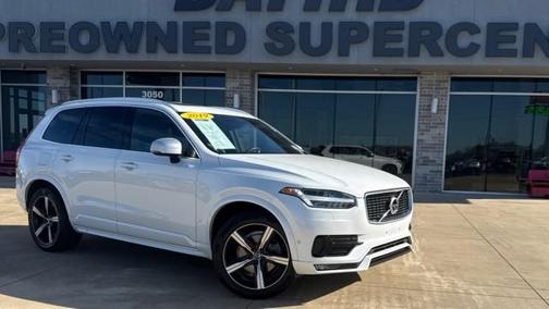 2019 Volvo XC90 T6 R-Design