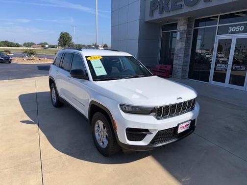 2024 Jeep Grand Cherokee Laredo