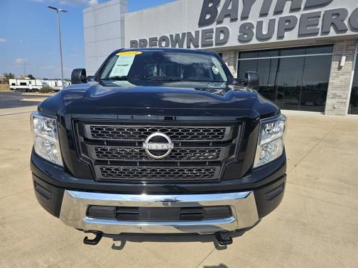 2024 Nissan Titan XD SV